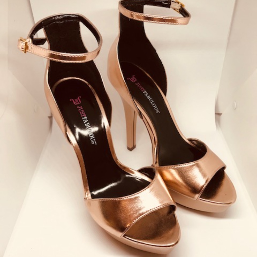 High-heel platform sandals